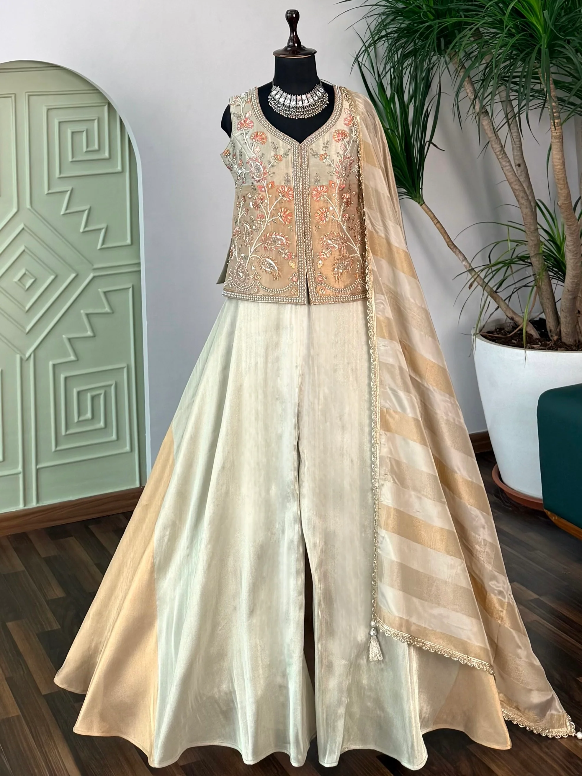 LEHENGA CHOLI